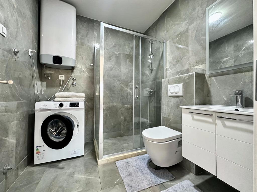 Alula Apartments - 5