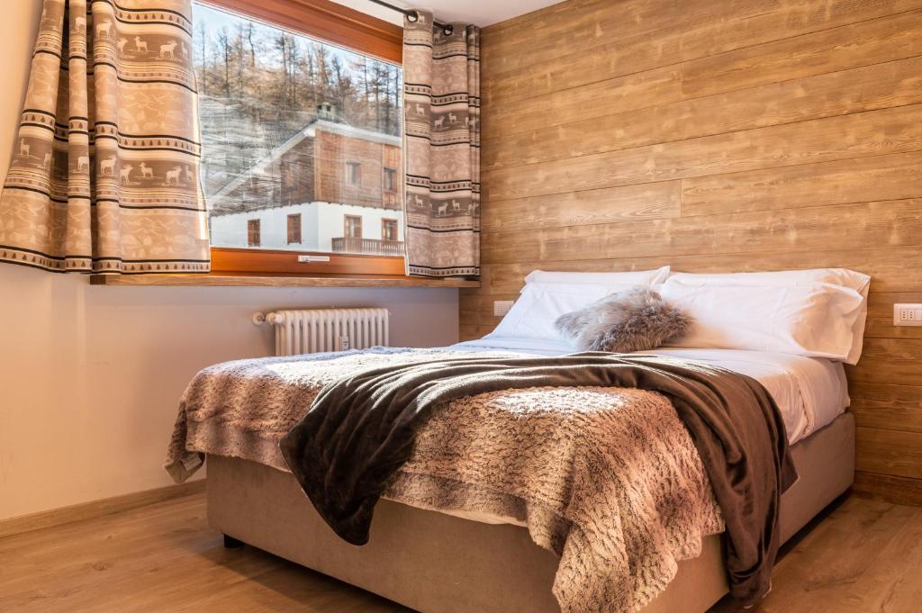 HelloCHALET - The Family Crest - Central Cervinia Apartment with Balcony e Mountain Views - 2