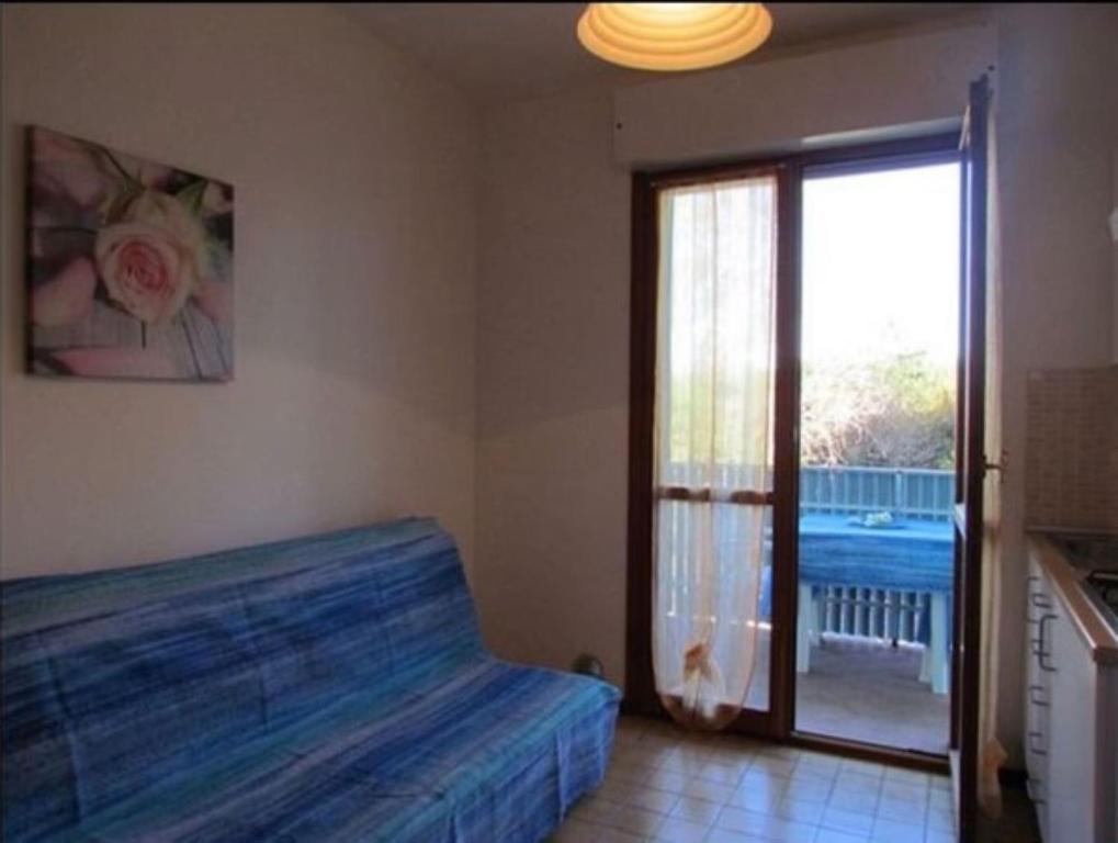 Studio with terrace and pool - 4