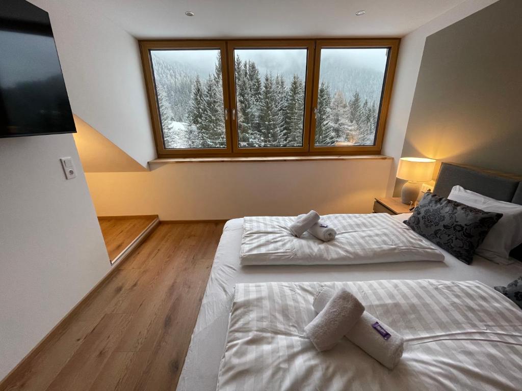Nockalm Cottage - 4