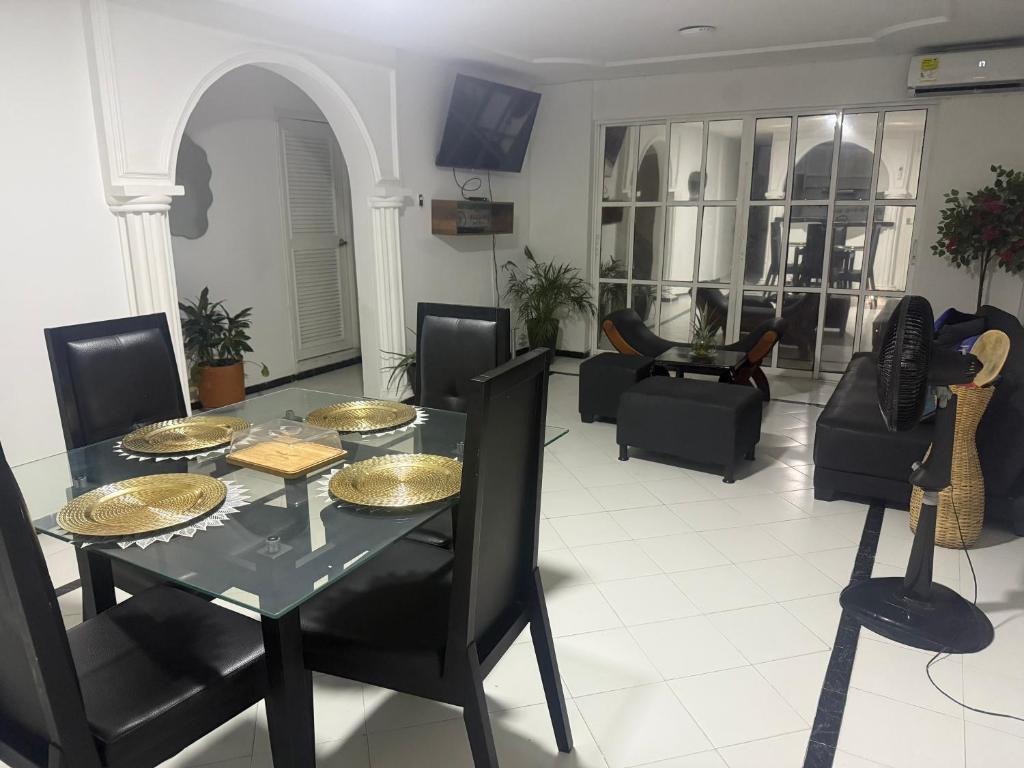 Espectacular apartamento de 4 alcobas en el Laguito - 4