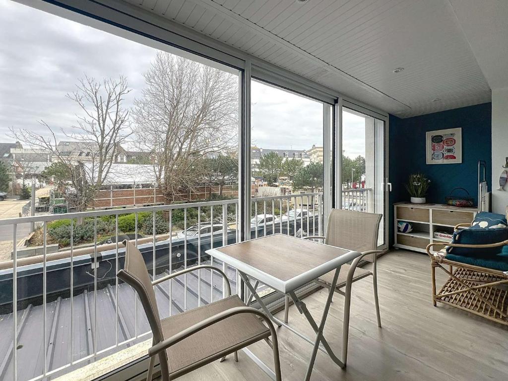 Quiberon : Appartement T3 54m² avec Parking en Centre-ville - FR-1-478-327 - 2