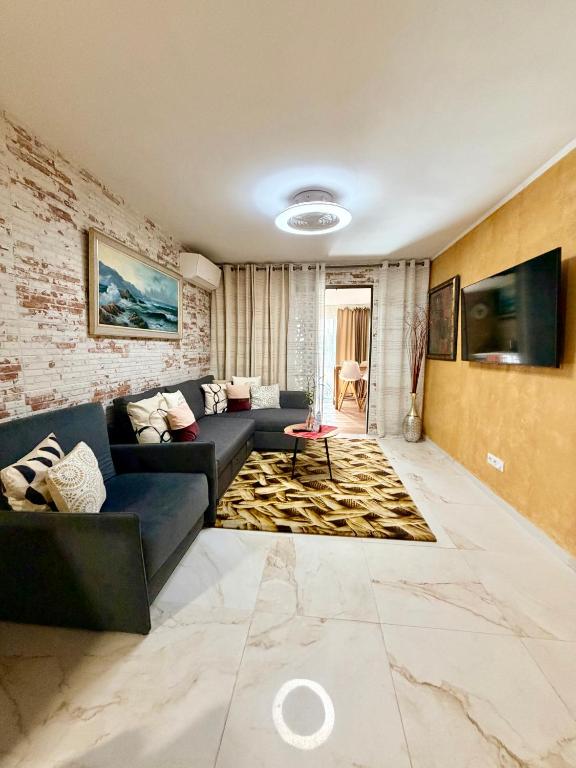 Apartment with terrace and pool, Los Cristianos - 1