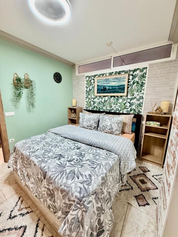 Beachfront Private Apartment in Pueblo Torviscas Sunset Harbour - 3