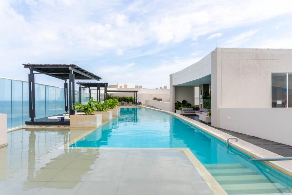 Apto con vista al mar, piscinas, Jacuzzis y Club de Playa en Reserva del Mar - 5