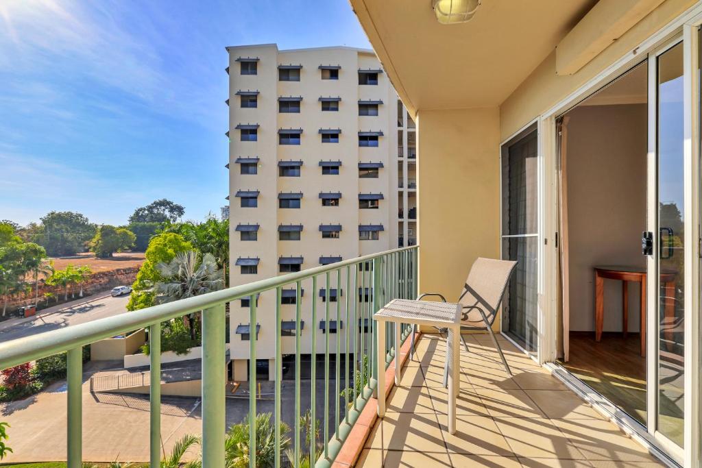 カレン ベイ リゾート (Cullen Bay Resort) バルコニー/テラス