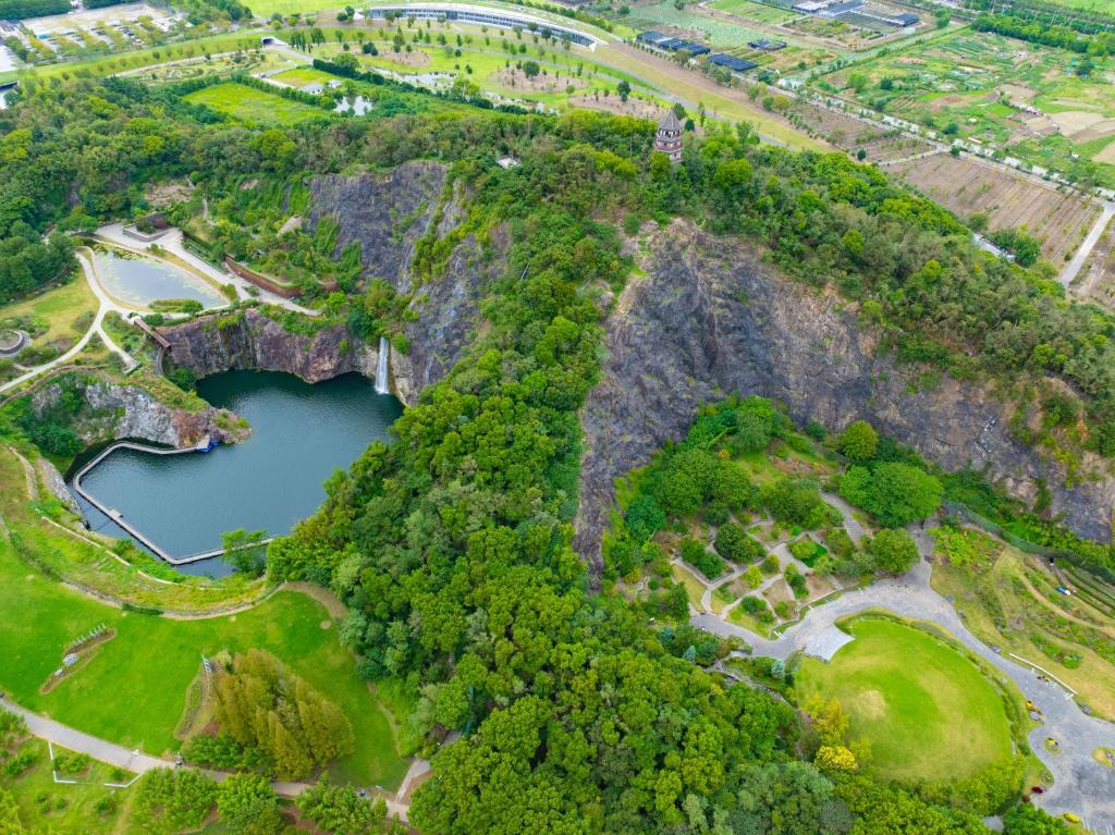 Közeli látványosságok