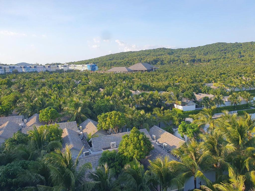 Sora Hotel Phu Quoc
