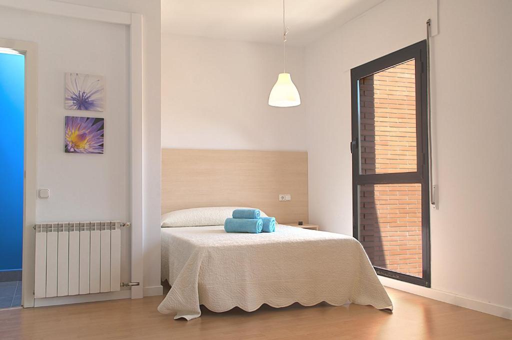 Residencia Universitaria Tagaste - 1