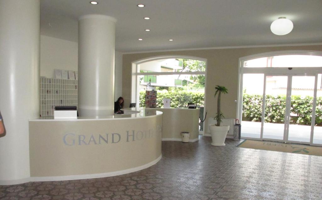 Grand Hotel Don Juan photo