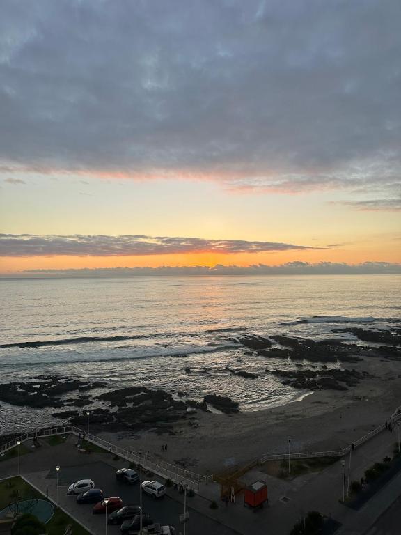 Departamento 2D a pasos de la playa Península de Iquique hermosa vista - 1