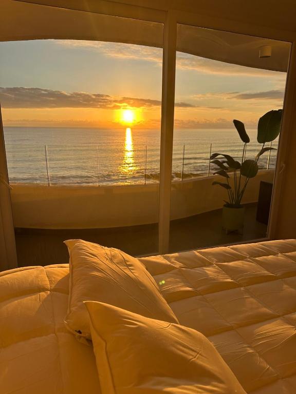 Departamento 2D a pasos de la playa Península de Iquique hermosa vista - 5