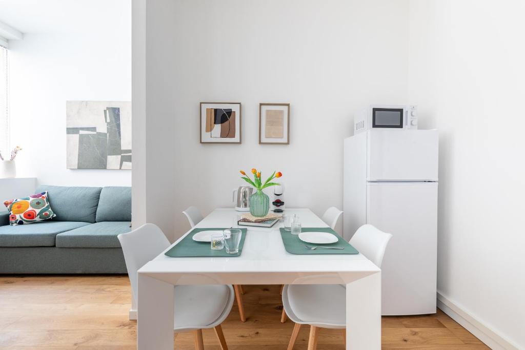 Business Suite - San Babila & Court - 4