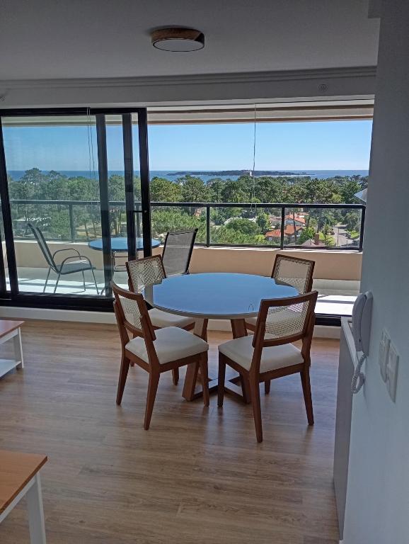 Impeccable - 2D 2B - Ocean View - 2