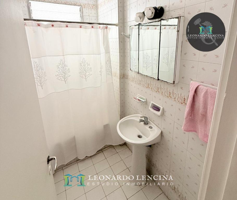 Cómodo departamento de 2 ambientes en el centro - 5