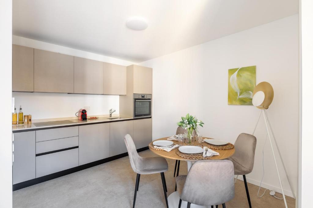 Schloss Locarno - Suites & Apartments - 5