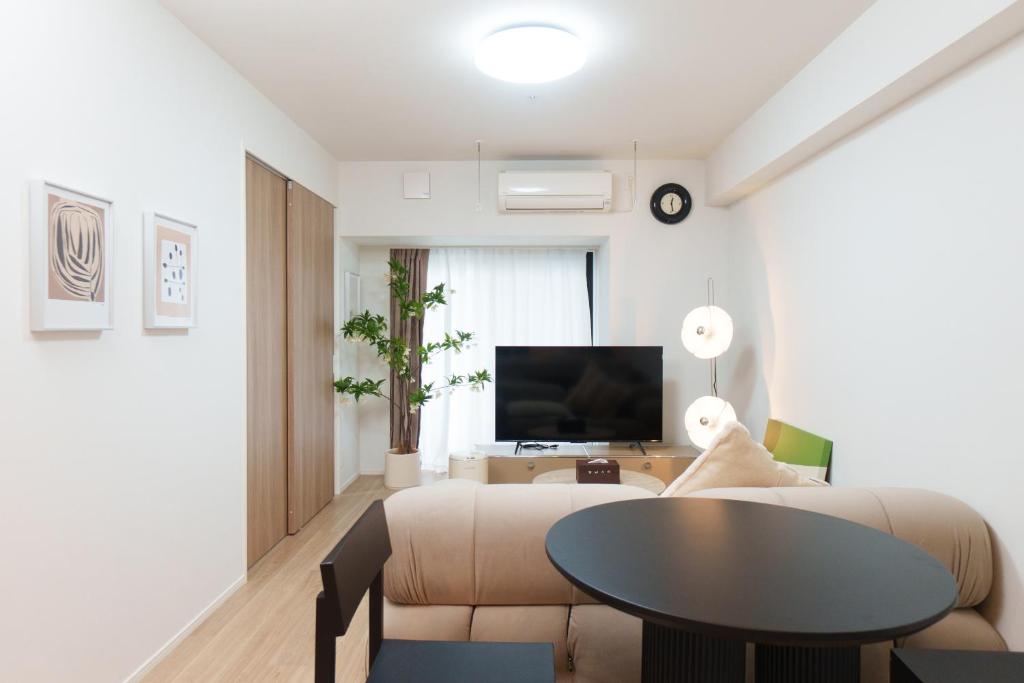 TORA HOTEL Kita Shinjuku 寅ホテル 北新宿