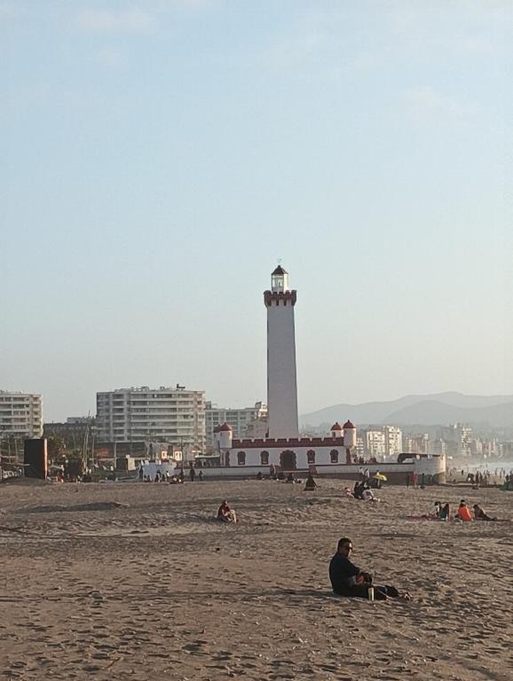 Marzo de relax Playa y Faro La Serena - 4
