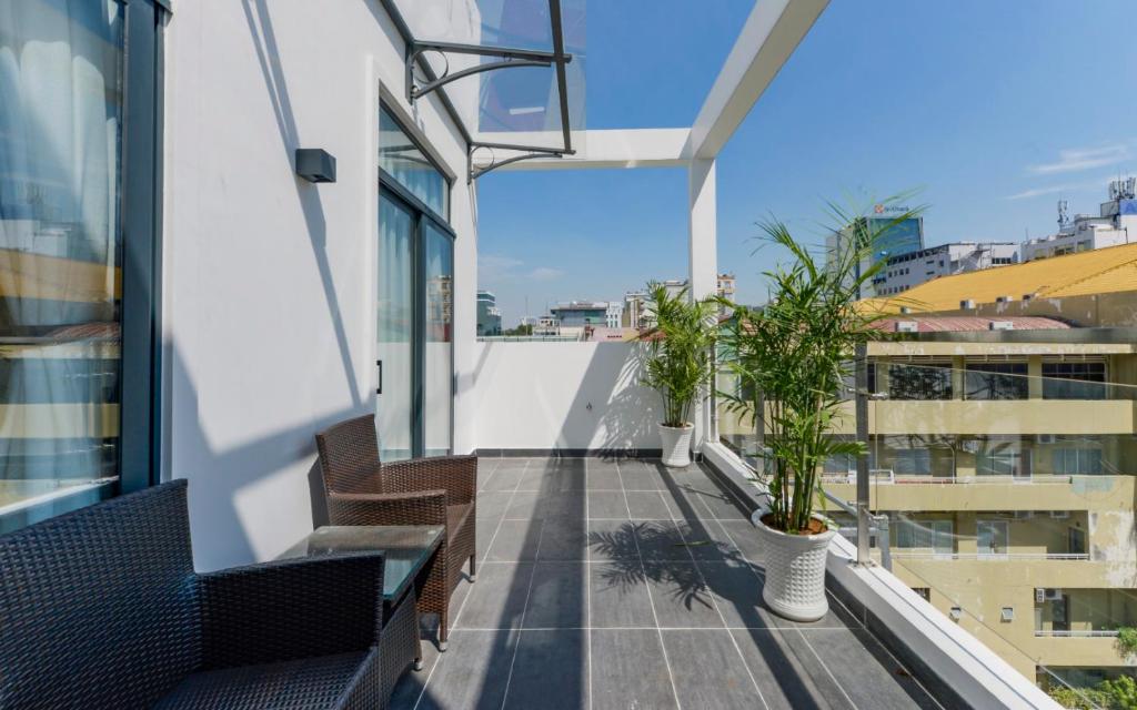 Balcony/terrace, Aurora Serviced Apartments in Ho Chi Minh City