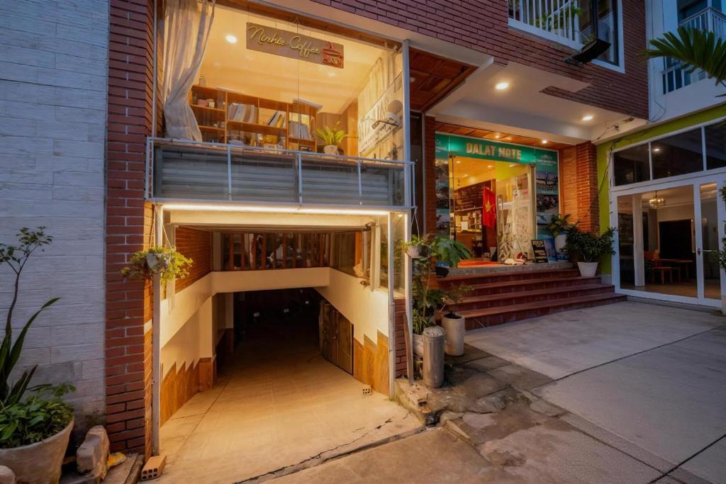 ダラット ノート ホステル (Dalat Note Hostel)