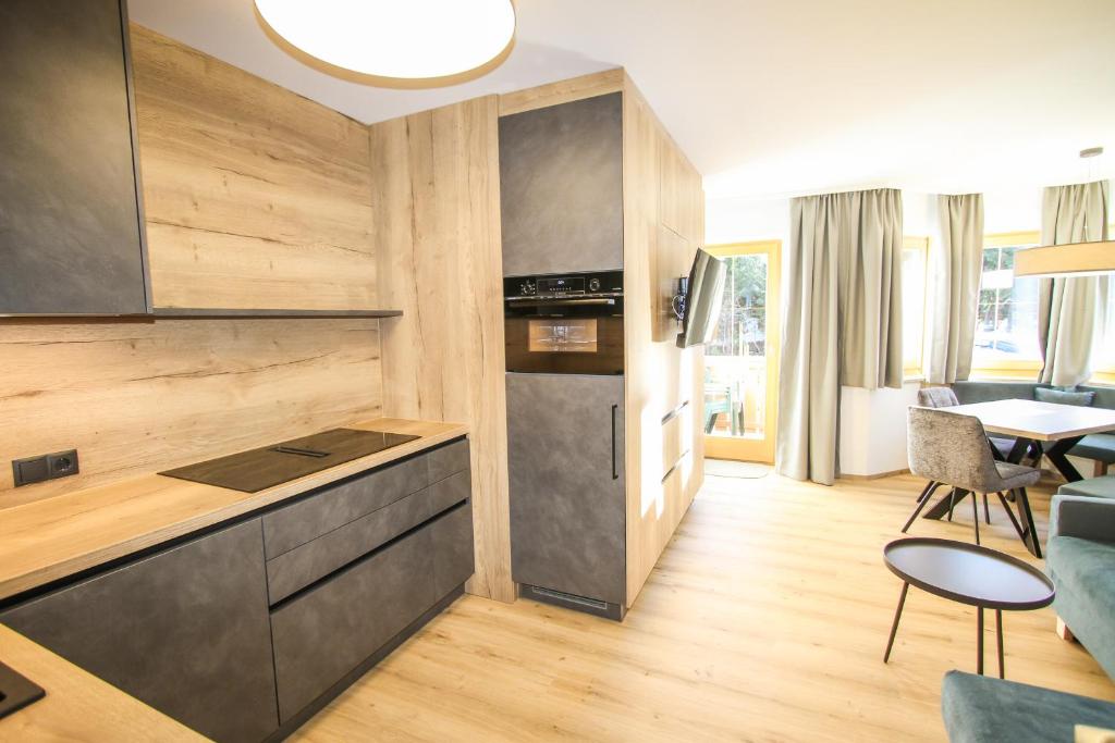 Ferienwohnung Königsleiten 77 - Top 6 - 4