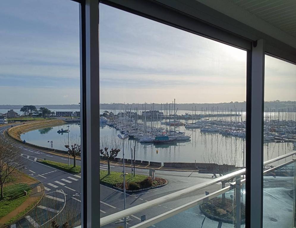 Bel appartement avec WIFI, VUE MER face au port de plaisance à PERROS-GUIREC - Réf 838 - 5