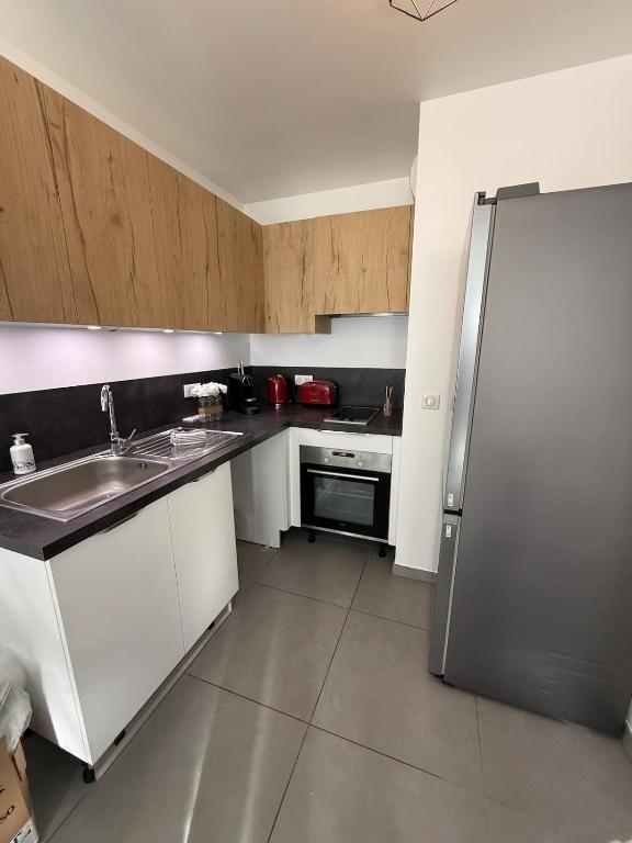 Pépite Suites - LE BOUDOIR DU LAC - Proche du lac et de la vielle ville avec garage privée - 3