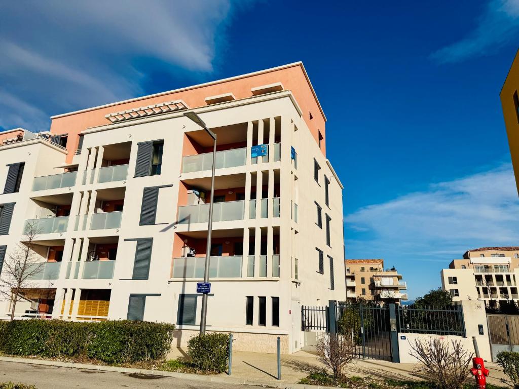 T2 récent 45m2, Parking inclus, Clim - 4