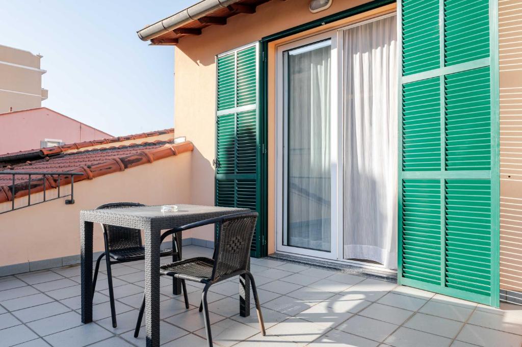 Hotel POSTA - Comfortable Stay in Ventimiglia - 5