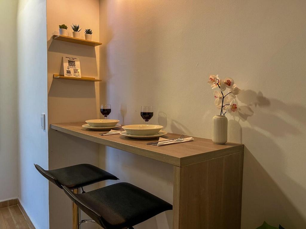 202 Romantic loft with jacuzzi - 3