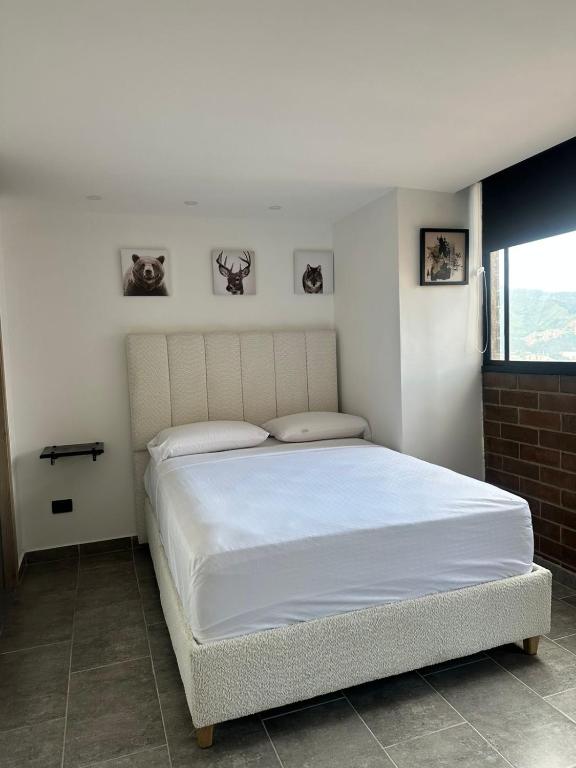 Sabaneta, Parque, Excelente ubicaciòn, Comodo, Buena vista - 1