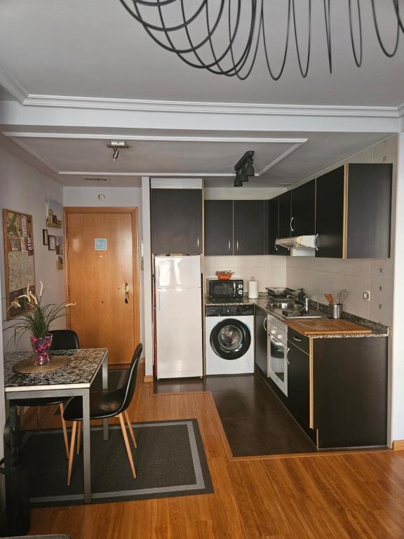 Apartamento "Los Prados" wifi y parking - 5