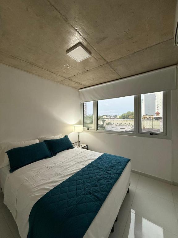 Departamento amplio con cochera, Av Sarmiento 645 - 2