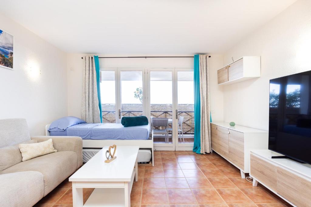 Neptuno Beachfront Retreat with smart TVs and Terrace - 2