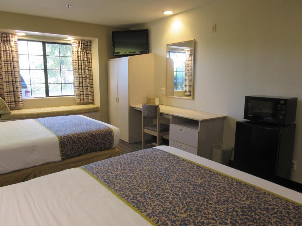 Photo 5 of Microtel Inn & Suites By Wyndham Arlington-Dallas Area