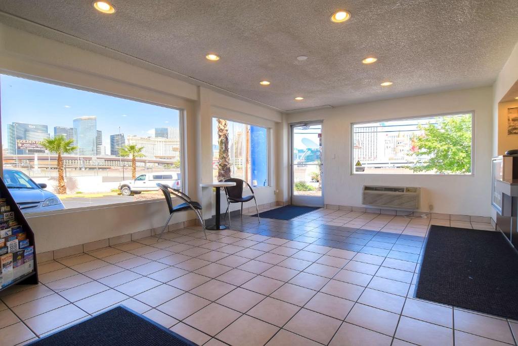 Motel 6-Las Vegas, NV - I-15 Stadium photo