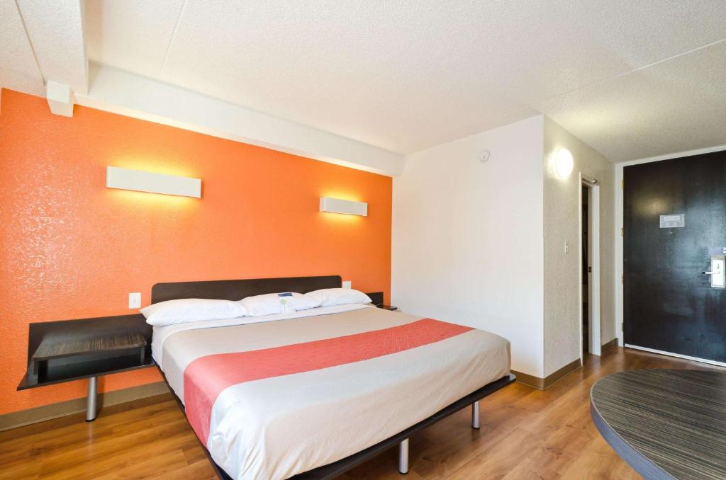 Motel 6-Springfield, DC - Washington Southwest photo