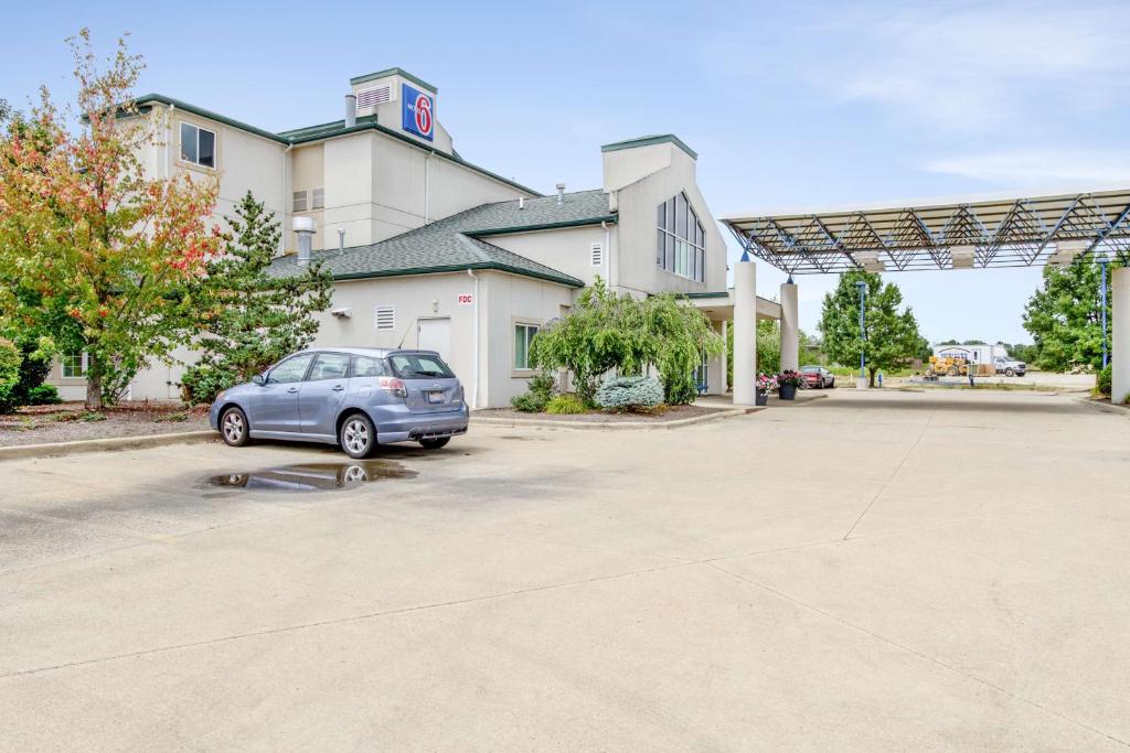 Motel 6-Medina, OH - Cleveland — Hotel in Medina (OH)
