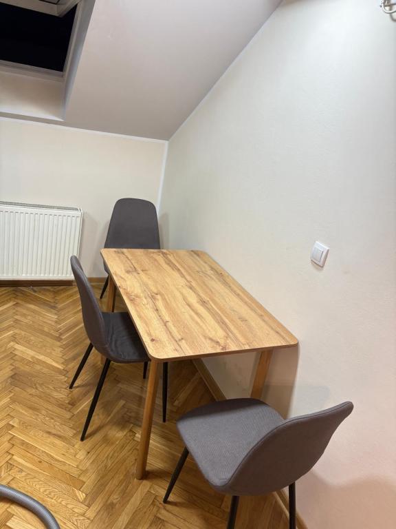 Centar Safarikova 37 - 3