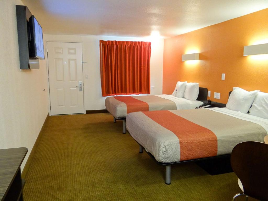 Motel 6-Erie, PA photo