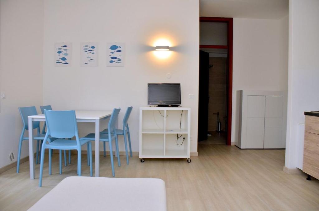 Modern flat for 4 guests sea view-Beahost - 1