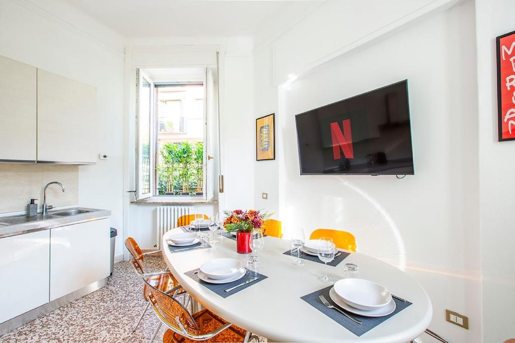 Spacious Near the City Centre,Sleeps 6 - 4