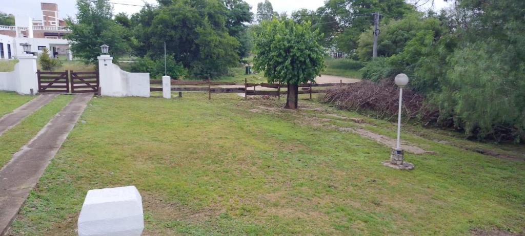Hermosa propiedad para 8 y 10 personas piscina quincho gran parque - 1