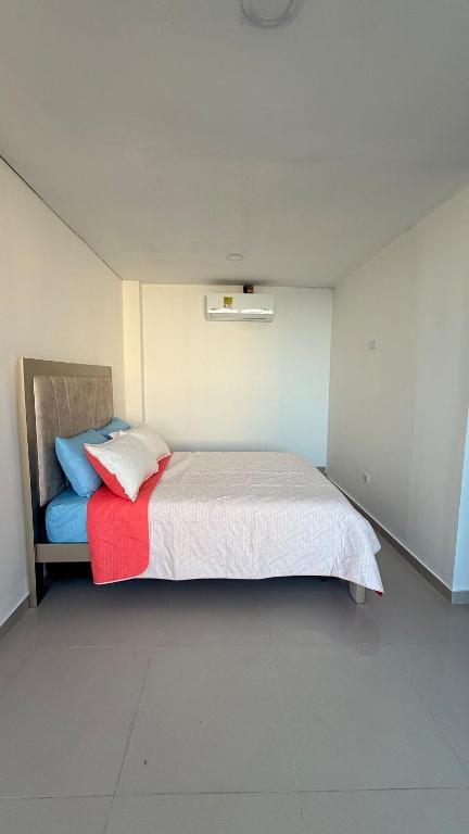 Penthouse Exclusivo con Vista al Mar y Jacuzzi - 5