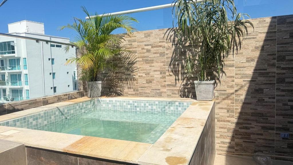 Penthouse Exclusivo con Vista al Mar y Jacuzzi - 1
