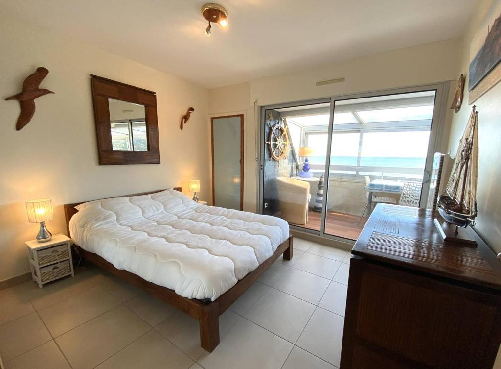 Bel appartement rénové VUE PANORAMIQUE SUR MER à PERROS-GUIREC - ref 822 - 3