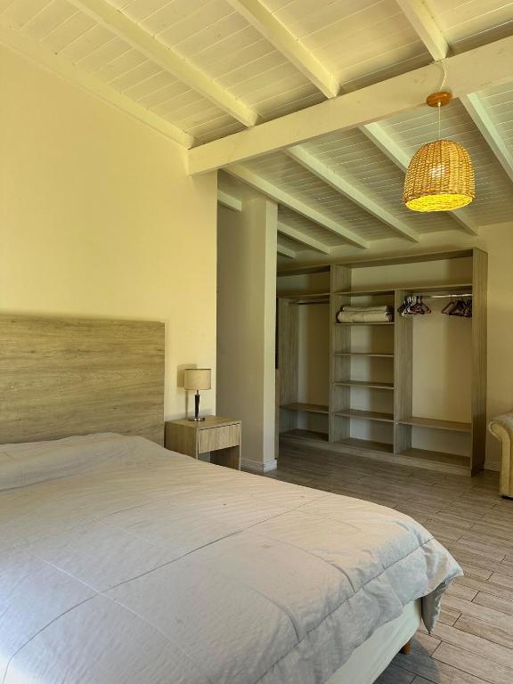 House in the private neighborhood of Barrancas de San Benito - 2