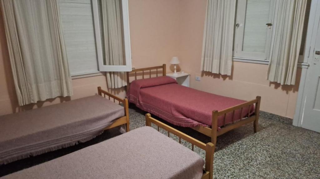 Casa para 8 personas con cochera - 4