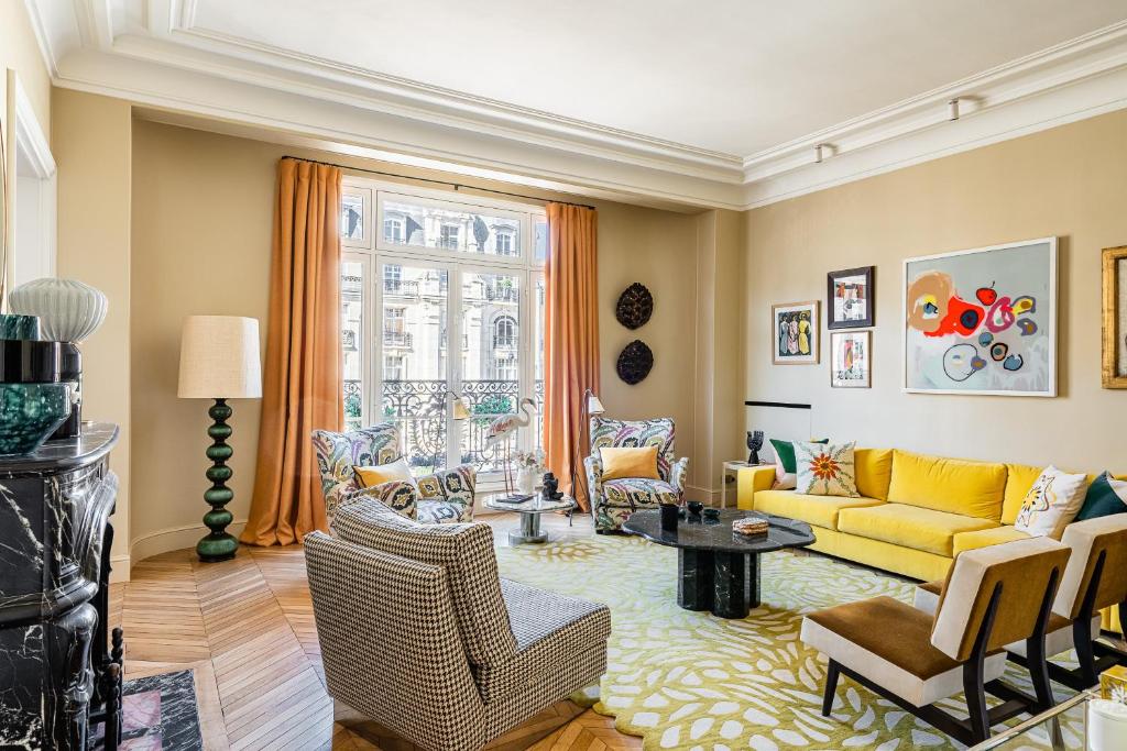 170m air conditioned decor apartment - 3