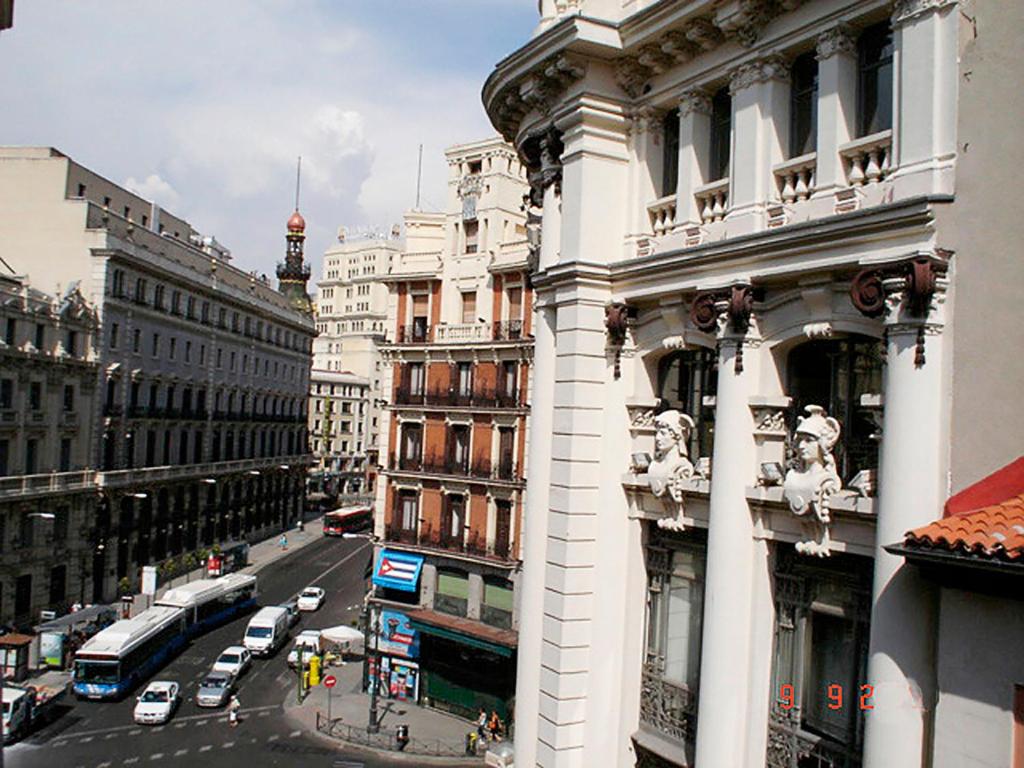 Principe Santa Ana Madrid Centro — Hotel in Madrid